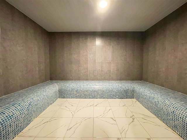 Шикарная квартира планировкой 1+1 в районе Оба  