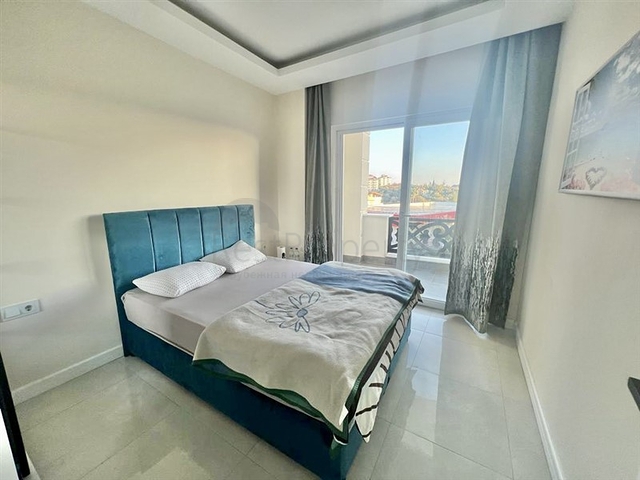 Шикарная квартира планировкой 1+1 в районе Оба  