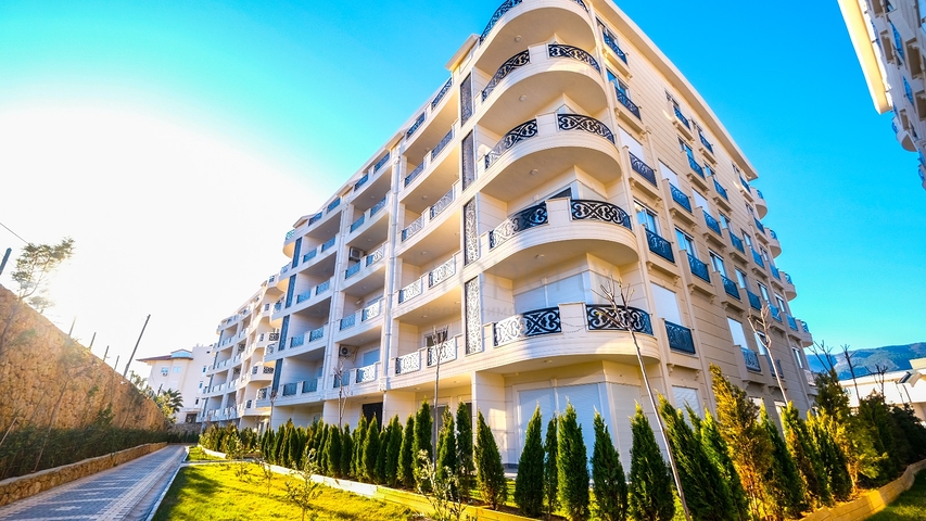 Шикарная квартира планировкой 1+1 в районе Оба  