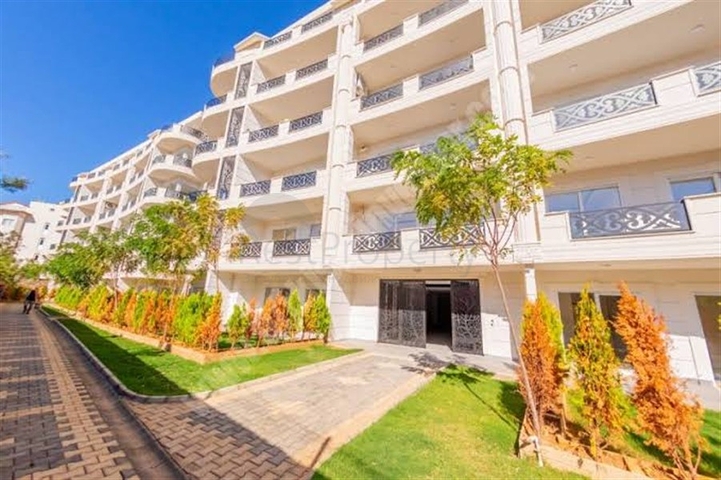 Шикарная квартира планировкой 1+1 в районе Оба  