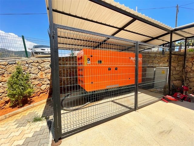 Шикарная квартира планировкой 1+1 в районе Оба  