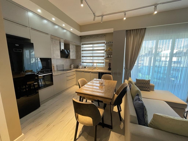 Пентхаус 2+1 с мебелью в современном комплексе в Оба