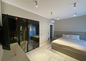 Пентхаус 2+1 с мебелью в современном комплексе в Оба