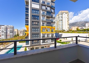 Квартира 1+1 в районе Махмутлар