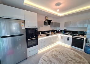 Квартира в шикарном комплексе планировкой 2+1 в элитном районе Оба