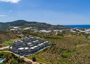 Вилла 3+1 с собственным бассейном в районе Каргыджак