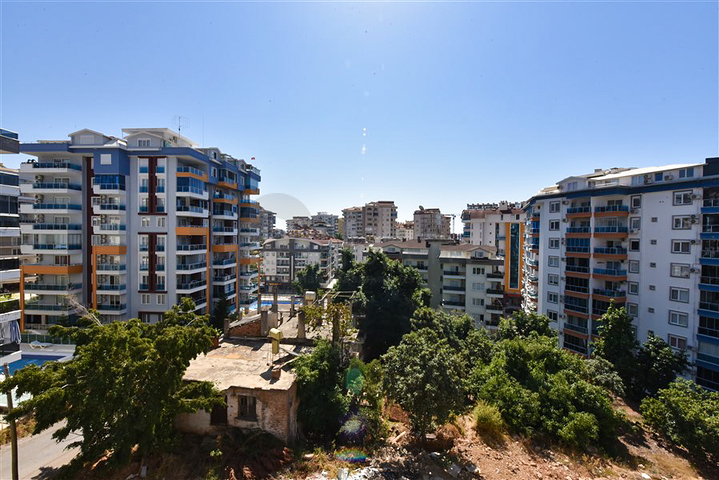 Квартира 1+1 в районе Тосмур