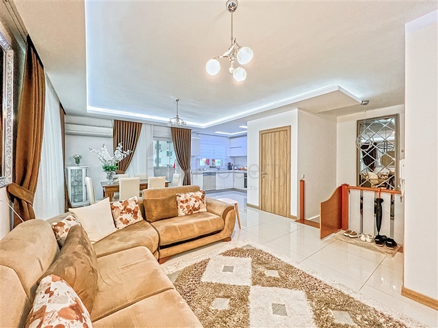 Пентхаус планировкой 2+1 в районе Махмутлар