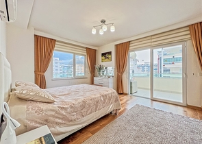 Пентхаус планировкой 2+1 в районе Махмутлар