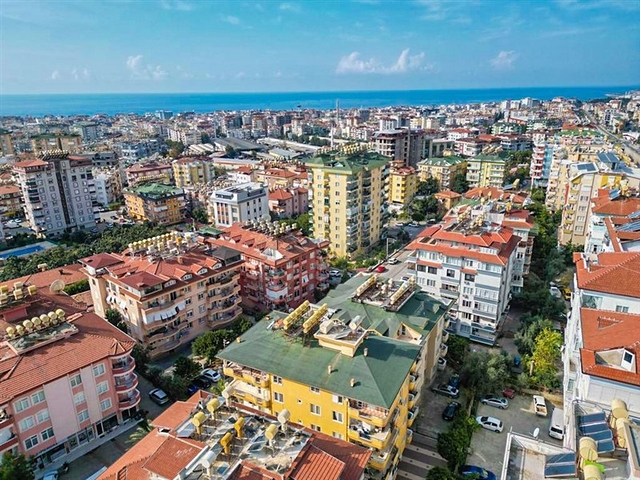 Квартира планировки 3+2 в центральном районе Алании