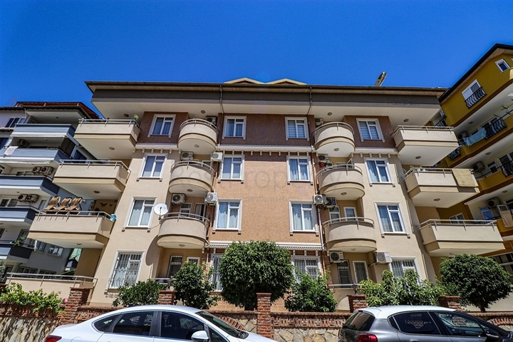 Квартира планировки 3+2 в центральном районе Алании