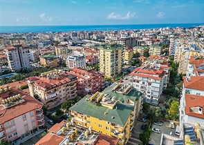 Квартира планировки 3+2 в центральном районе Алании