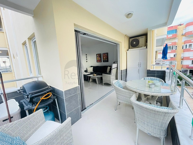 Квартира в 100 метрах от моря планировкой 1+1 в элитном районе Оба