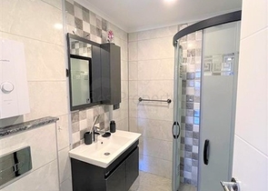 Просторный пентхаус 4+1 в центре Алании с видом на крепость