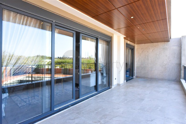 Дуплекс для большой семьи в районе Оба