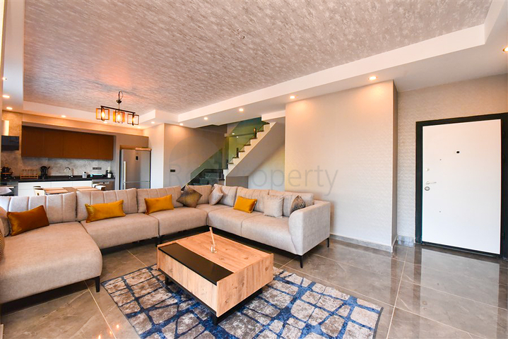 Дуплекс для большой семьи в районе Оба