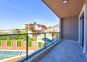 Дуплекс для большой семьи в районе Оба