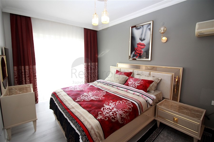 Просторный пентхаус 3+1 в районе Махмутлар