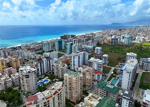 Просторный пентхаус 3+1 в районе Махмутлар