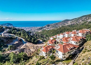 Пентхаус 3+1 с потрясающим видом на море в живописном районе Бекташ