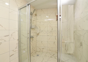 Просторный пентхаус с видом на море в центре Алании