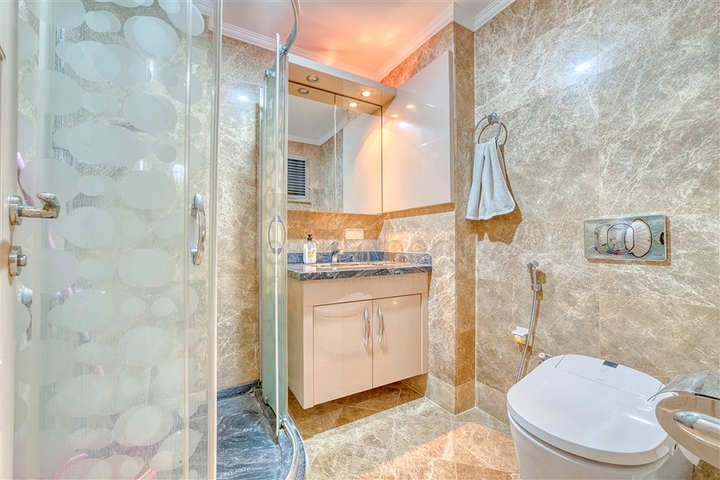 Шикарные апартаменты c отдельной кухней от собственника планировкой 3+1 в районе Кестель