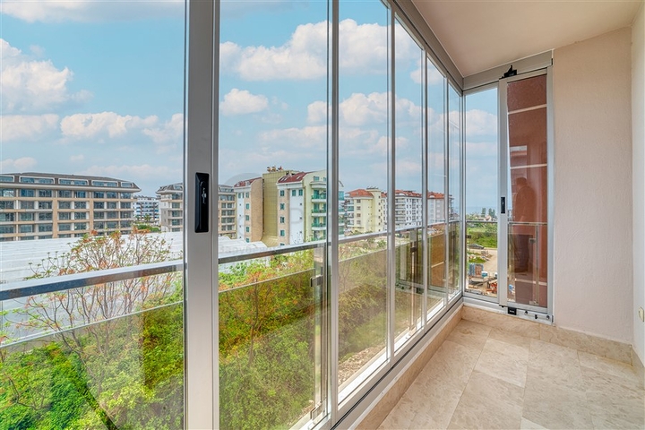 Шикарные апартаменты c отдельной кухней от собственника планировкой 3+1 в районе Кестель