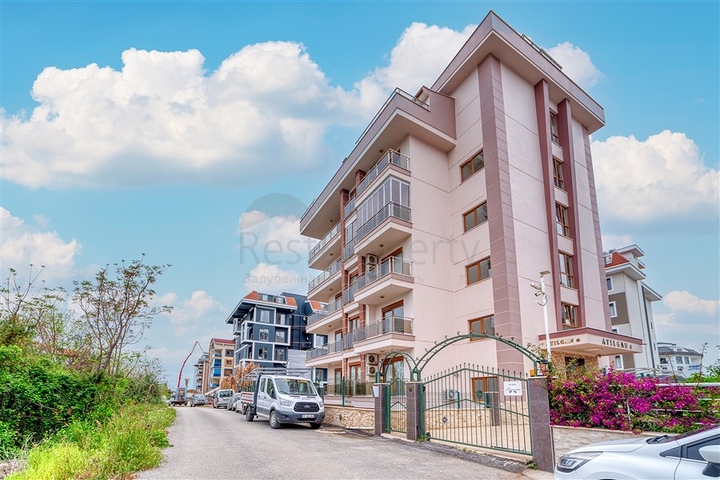 Шикарные апартаменты c отдельной кухней от собственника планировкой 3+1 в районе Кестель