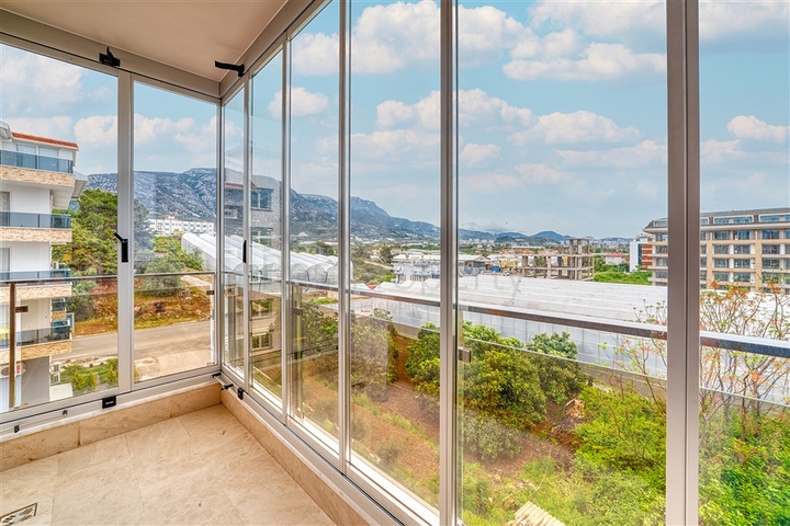 Шикарные апартаменты c отдельной кухней от собственника планировкой 3+1 в районе Кестель