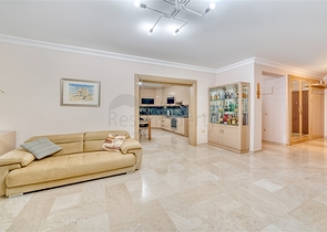 Шикарные апартаменты c отдельной кухней от собственника планировкой 3+1 в районе Кестель