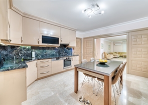 Шикарные апартаменты c отдельной кухней от собственника планировкой 3+1 в районе Кестель