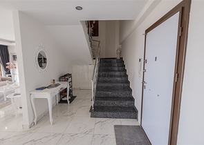 Пентхаус 3+1 с видом на море в районе Джикджилли