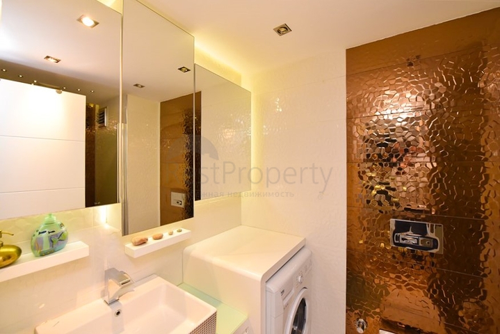 Квартира планировкой 1+1 на Клеопатре