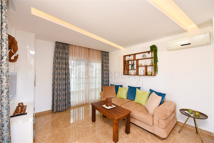 Квартира планировкой 1+1 на Клеопатре