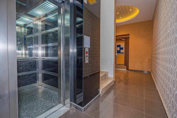 Квартира планировкой 1+1 на Клеопатре