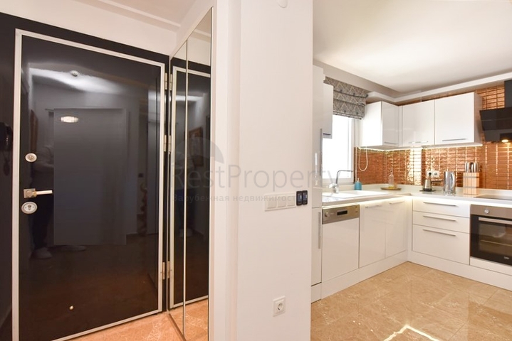 Квартира планировкой 1+1 на Клеопатре