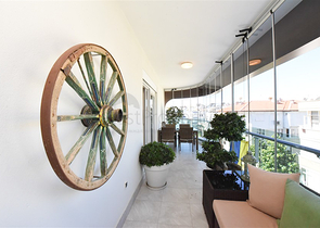 Квартира планировкой 1+1 на Клеопатре