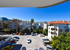 Квартира планировкой 1+1 на Клеопатре