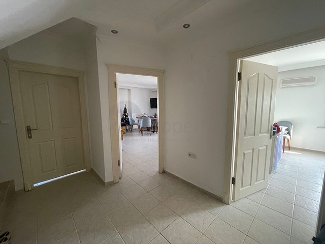 Пентхаус 4+1 в комплексе с минимальной инфраструктурой в районе Махмутлар