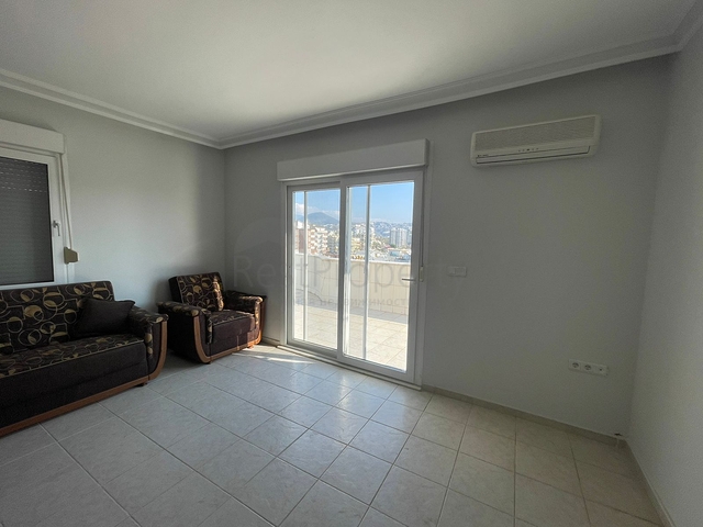 Пентхаус 4+1 в комплексе с минимальной инфраструктурой в районе Махмутлар