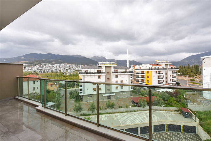 Пентхаус 4+1 в районе Оба