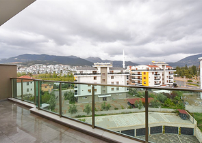 Пентхаус 4+1 в районе Оба