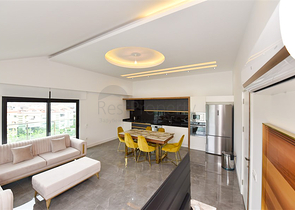 Пентхаус 4+1 в районе Оба