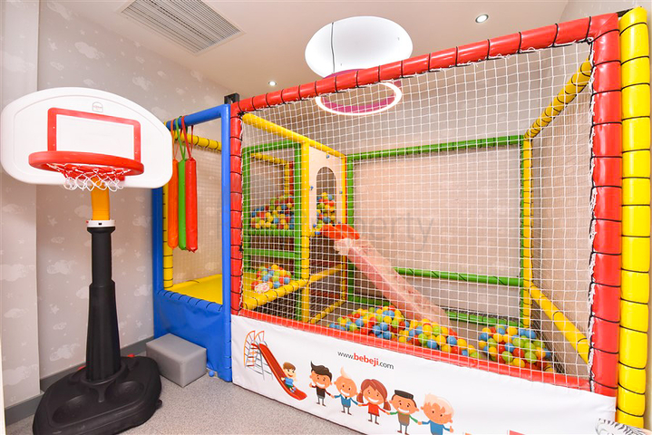 Квартира 1+1 на первой линии в комплексе с инфраструктурой в районе Оба