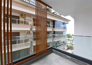 Меблированные апартаменты в 20 м от моря планировкой 1+1 в районе Оба