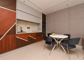 Меблированные апартаменты в 20 м от моря планировкой 1+1 в районе Оба