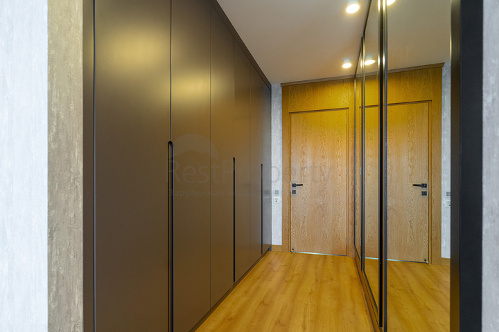 Вилла 4+1 в районе Махмутлар 