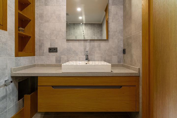 Вилла 4+1 в районе Махмутлар 