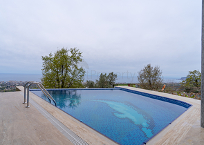 Вилла 4+1 в районе Махмутлар 