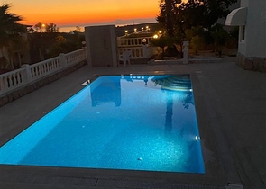 Вилла 3+1 с видом на море в районе Инжекум